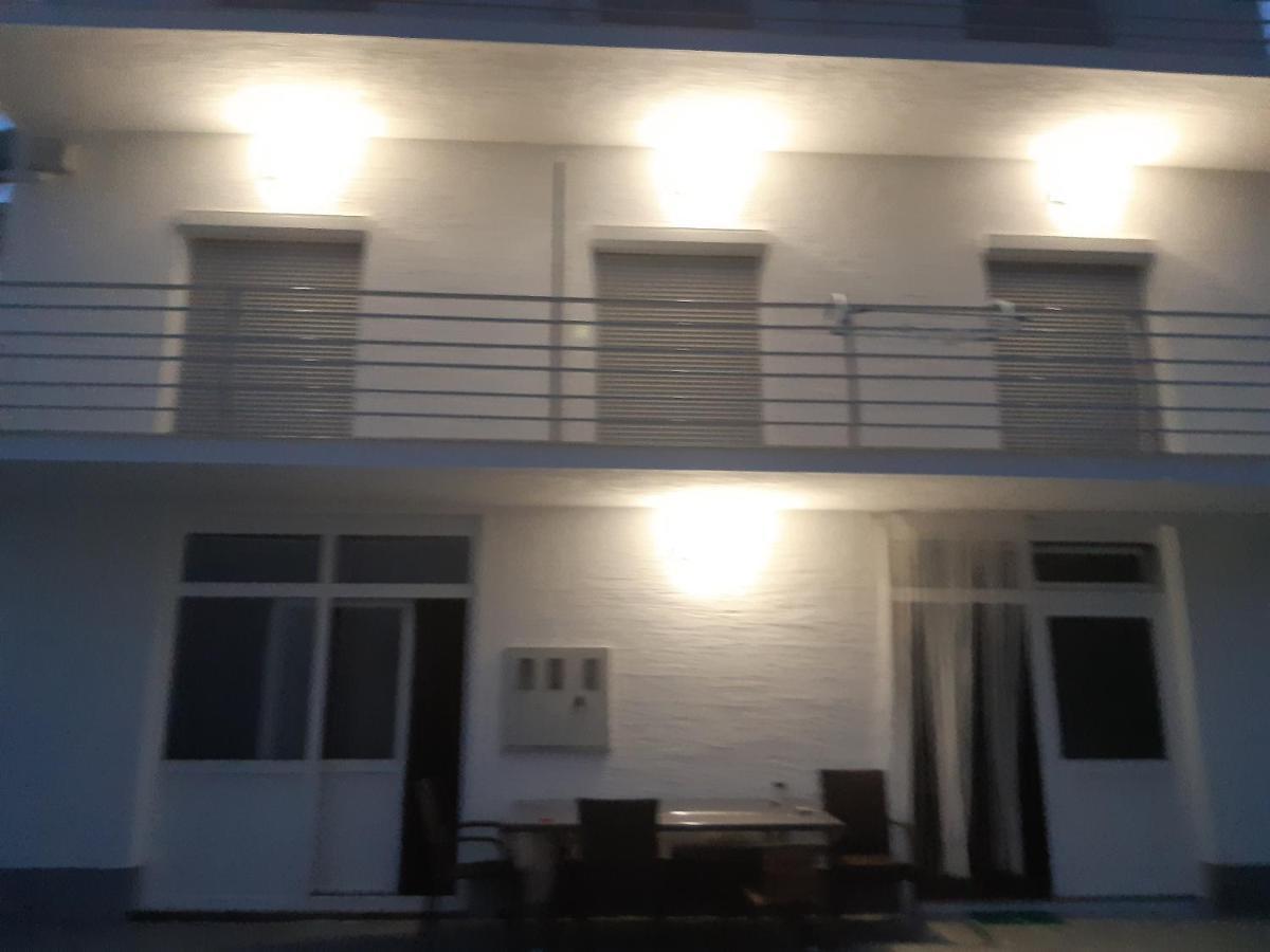 Apartmani Frano ヴォディツェ エクステリア 写真